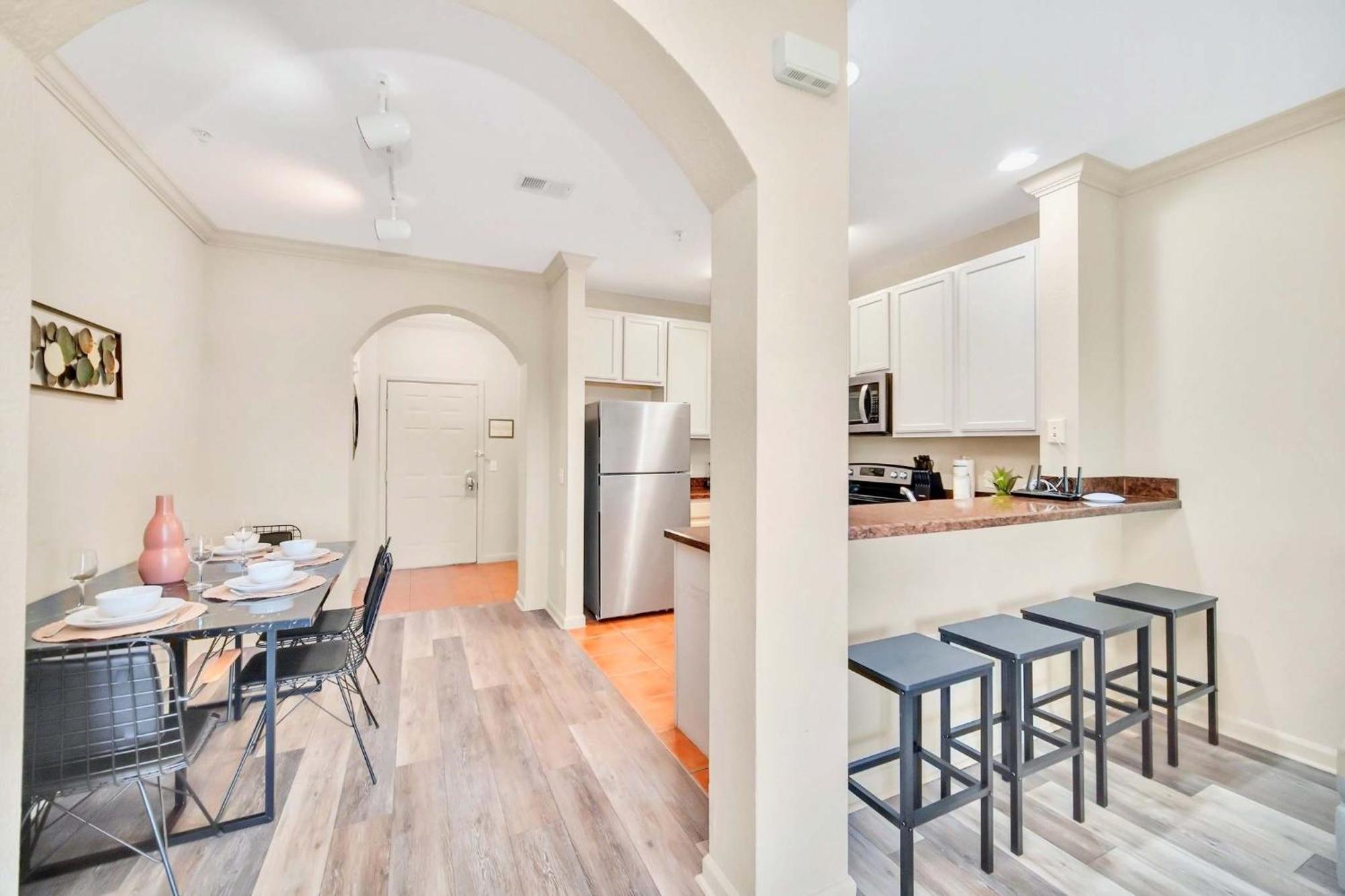 Modern 2Br Condo - Hot Tub And Pool - Near Disney Orlando Esterno foto